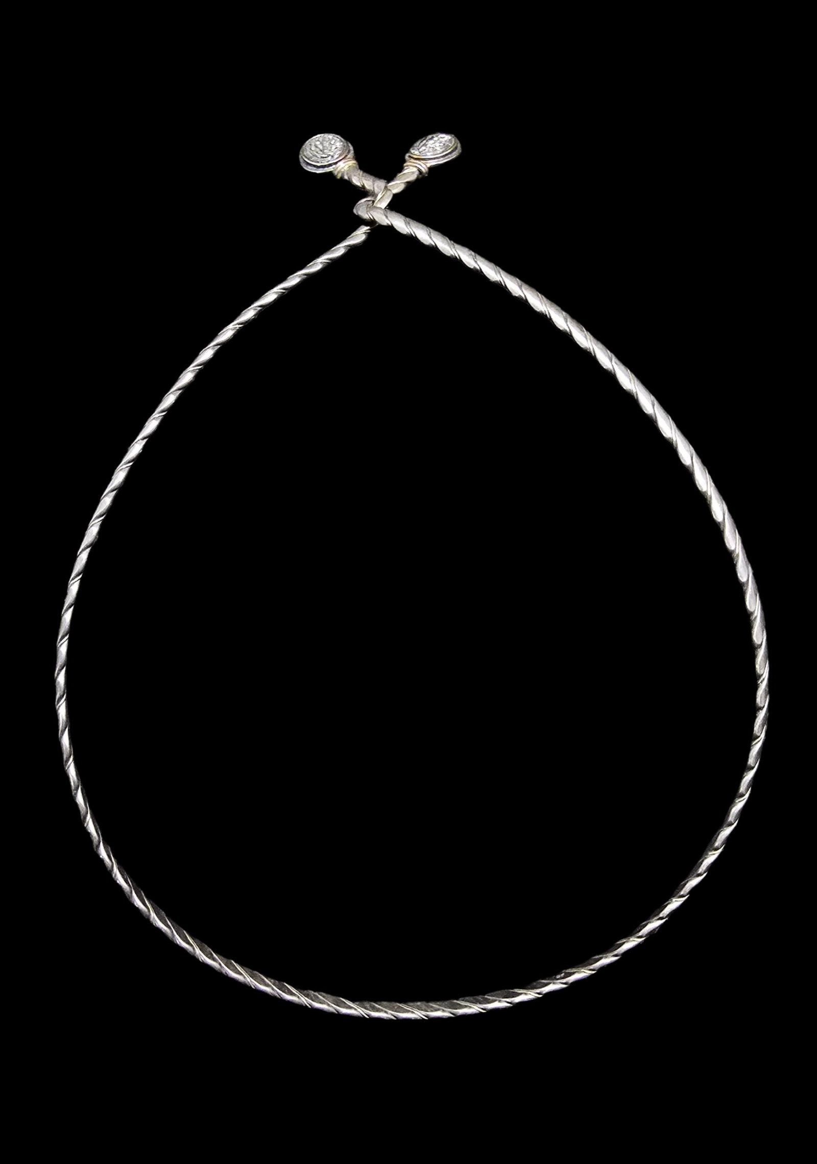 Very Unusual Vintage Sterling Silver Choker Necklace /w Insect Cameos: Very good vintage condition with minor patina according to age. Measures approx. 7 1/2" long and 5" wide and weighs ca. 15 grams. Marked for Sterling Silver.