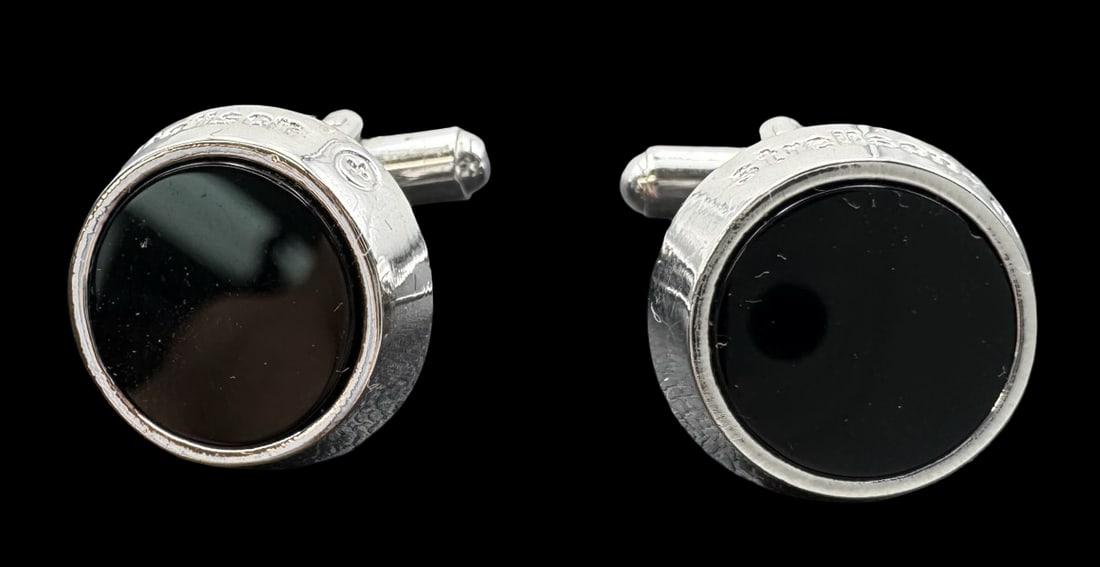 Stylish Vintage STRELLSON Switzerland Silver Metal & Black Enamel Cufflinks: Very good vintage condition with minor patina according to age. Measures approx. 5/8" in diameter. Marked for STRELLSON
