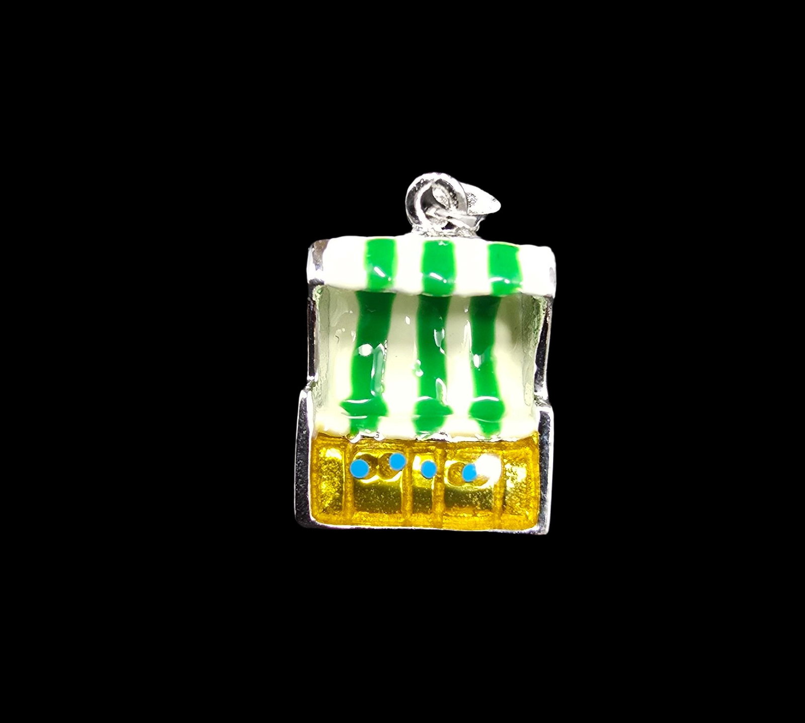 Unusual & Whimsical Vintage Sterling Silver Green & White Beach Chair Pendant: Very good vintage condition with minor patina according to age. Measures approx. 1/2" long and 1/2" wide and weighs ca. 2 grams. Marked for Sterling Silver.