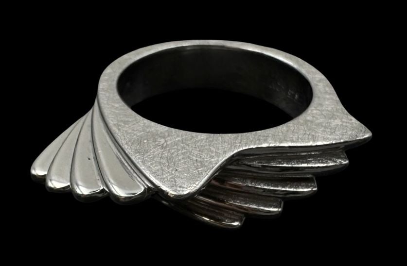 Stylish Vintage AOM Studios Germany Sterling Silver Designer Ring: Very good vintage condition with minor patina according to age. Measures approx. 1/4" wide and weighs ca. 10.7 grams. The ring is a size 8. Marked for Sterling Silver. and signed.