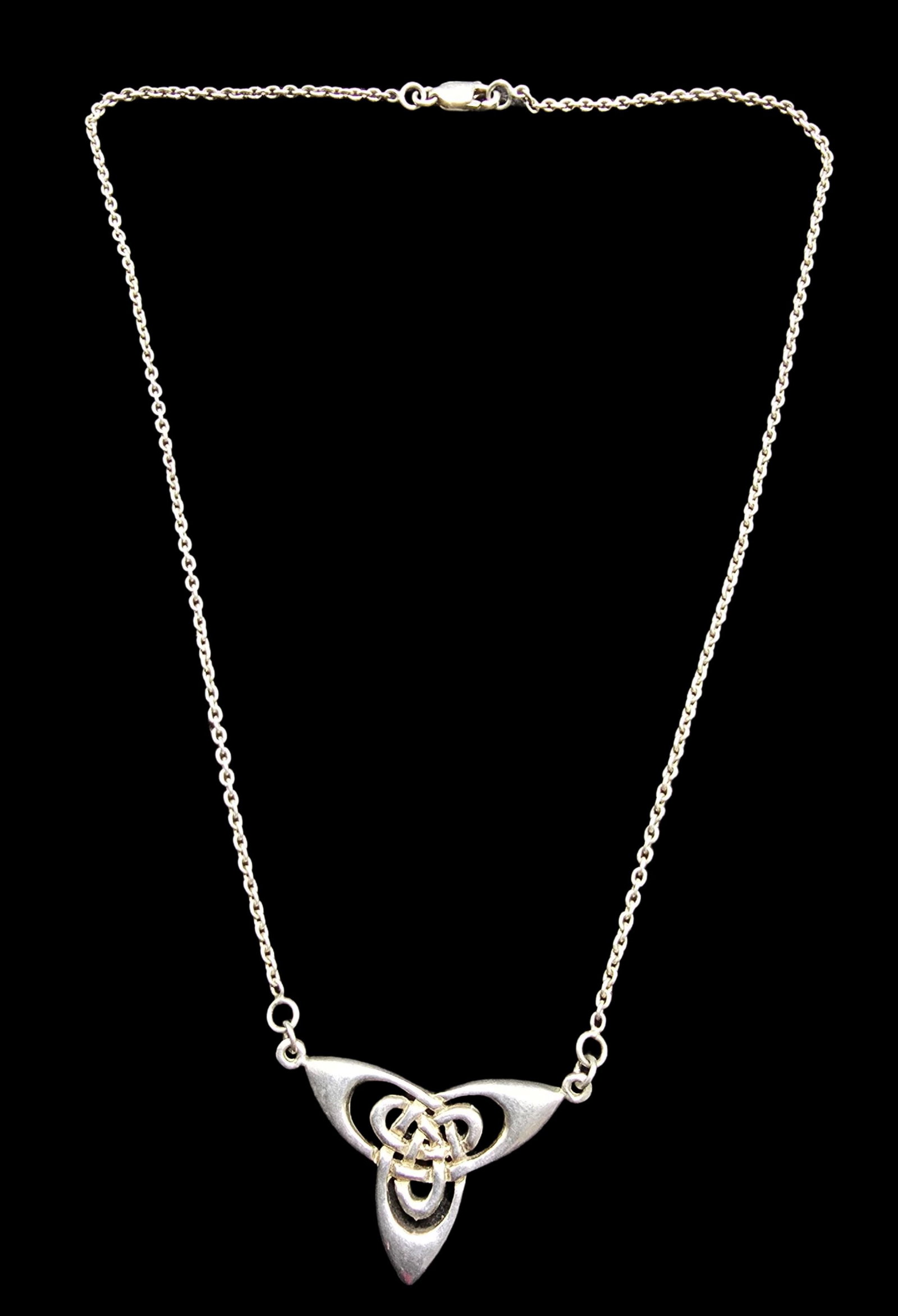 Gorgeous Vintage Sterling Silver Pendant Necklace /w Irish Celtic Love Heart Pendant: Very good vintage condition with minor patina according to age. Pendant Measures approx. 1" wide and weighs ca. 7.5 grams. Necklace is 16" long. Marked for Sterling Silver.