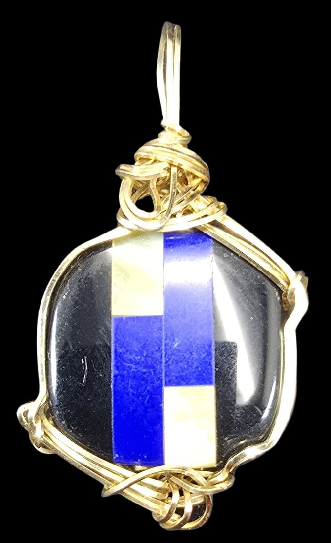 Stylish Vintage Handmade Gold Wire Wrapped Pendant & Inlay Gemstone: Very good vintage condition with minor patina according to age. Measures approx. 2" long x 1" wide and weighs ca. 5 grams.