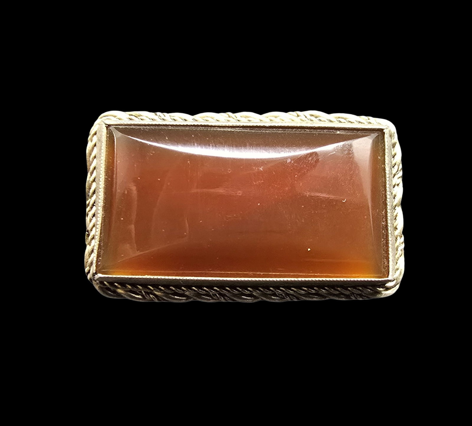 Beautiful Antique European Gilt 800 Silver & Carnelian Pin Brooch: Very good vintage condition with minor patina according to age. Measures approx. 1/2" wide and weighs ca. 7 grams. Tested for Silver.