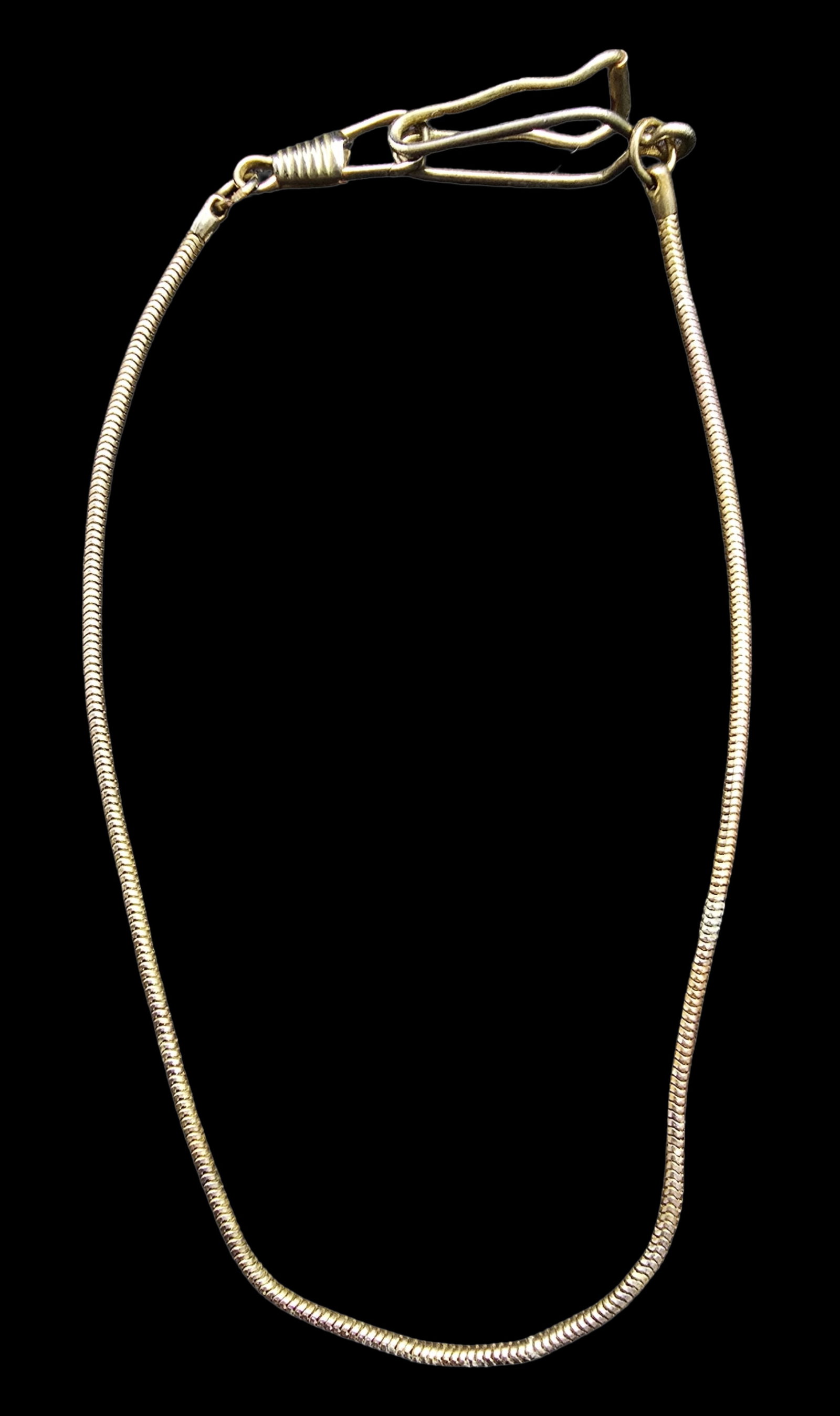Beautiful Vintage Gilt Metal Pocket Watch Chain: Very good vintage condition with minor patina according to age. Measures approx.14" long and weighs ca. 9.5 grams.