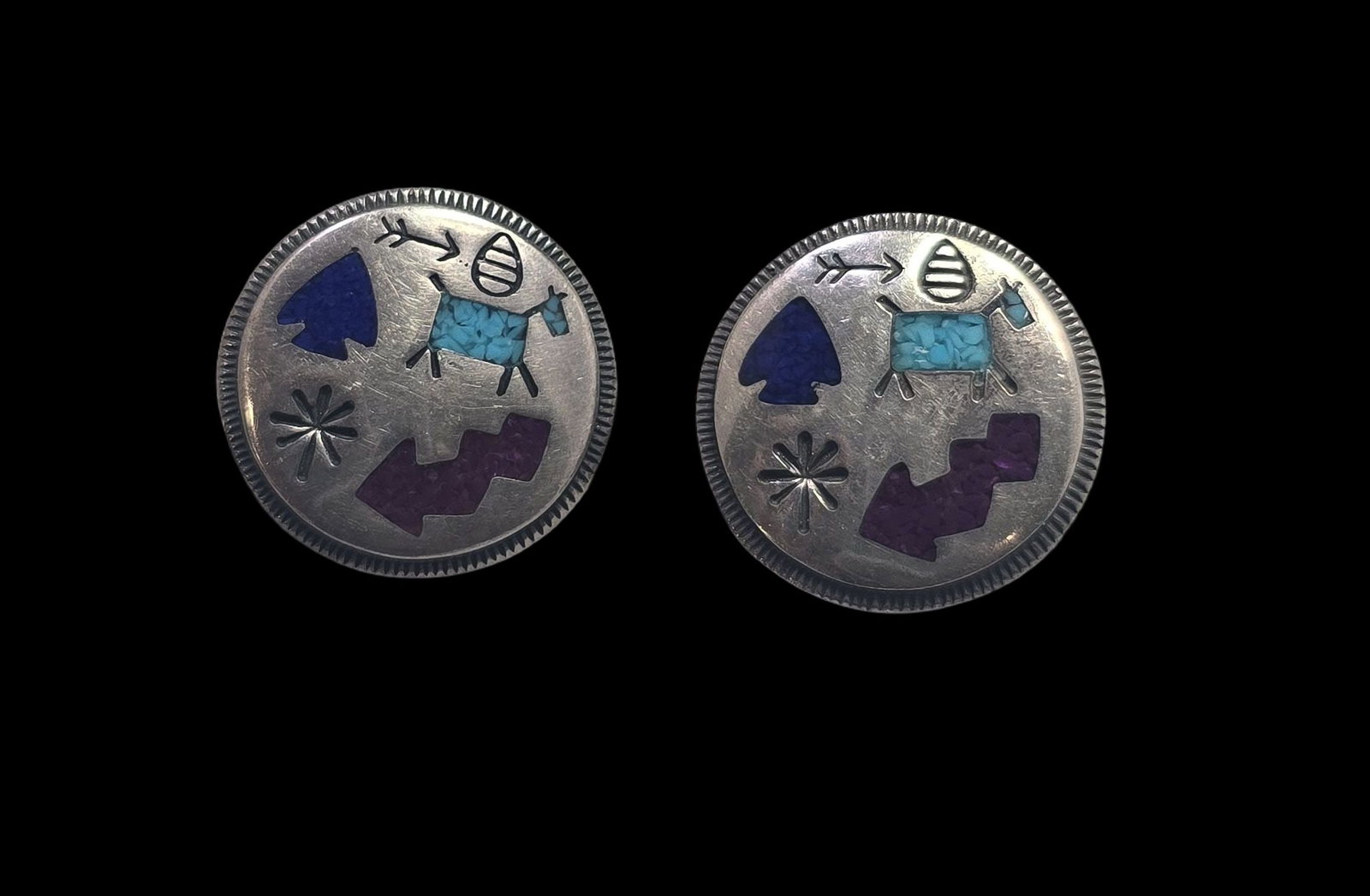 Vintage CAROLYN POLLACK Sterling Silver & Gemstone Designer Earrings: Very good vintage condition with minor patina and wear according to age. Each measures approx. 1" in diameter and they jointly weigh ca. 7 grams. Marked for Sterling Silver. and signed.