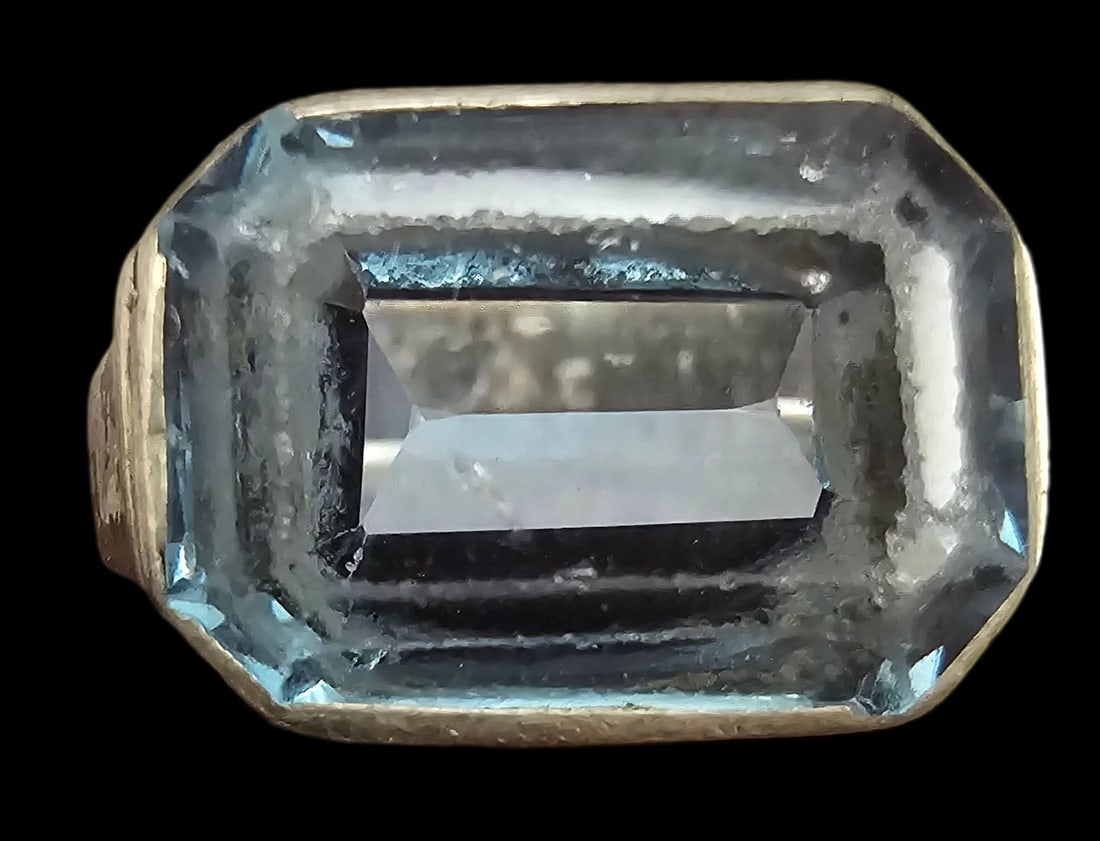 Vintage European Art Deco European 835 Silver & Blue Gemstone Ring: Very good vintage condition with some patina and wear according to age. The ring is a size 4 3/4 and weighs ca. 4.83 grams. Marked for 835 (83.5%) silver.