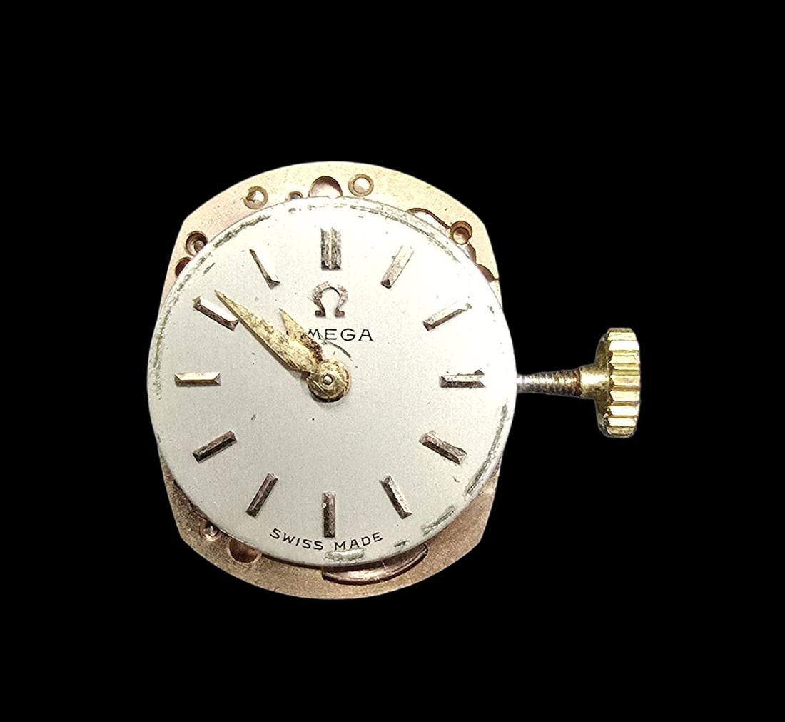 Beautiful Vintage OMEGA 17 Jewels Mechanical Ladies Wristwatch Movement 481 - Swiss Made (1 of 2)