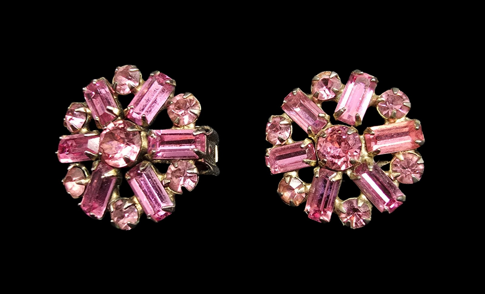 Beautiful Vintage WEISS Costume Jewelry Purple Gemstone Clip-On Earrings: Very good antique condition with minor patina according to age. Measures approx. 1" wide and weighs ca. 9.5 grams. Marked for WEISS.