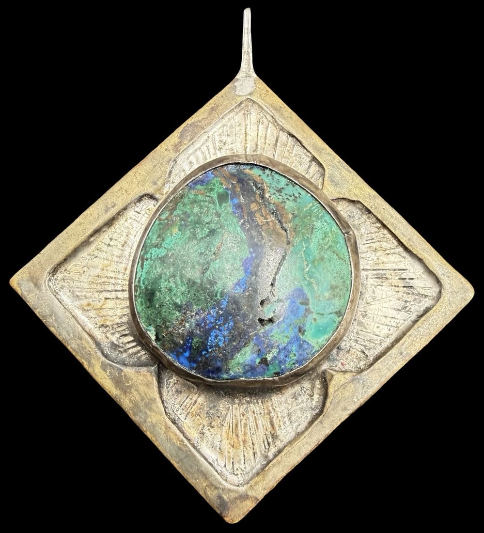 Stunning Ornate Vintage Gilt Sterling Silver & Green Turquoise Gemstone Pendant: Very good vintage condition with minor patina according to age. Measures approx. 3" long and 2 1/2" wide and weighs ca. 32.7 grams. Tested for Sterling Silver