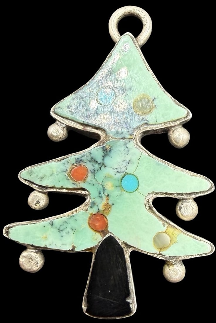 Stunning Ornate Vintage Gilt Sterling Silver Christmas Tree & Multi-colored Gemstones Pendant: Very good vintage condition with minor patina according to age. Measures approx. 1 1/4" long and 3/4" wide and weighs ca. 3.3 grams. Tested for Sterling Silver ???