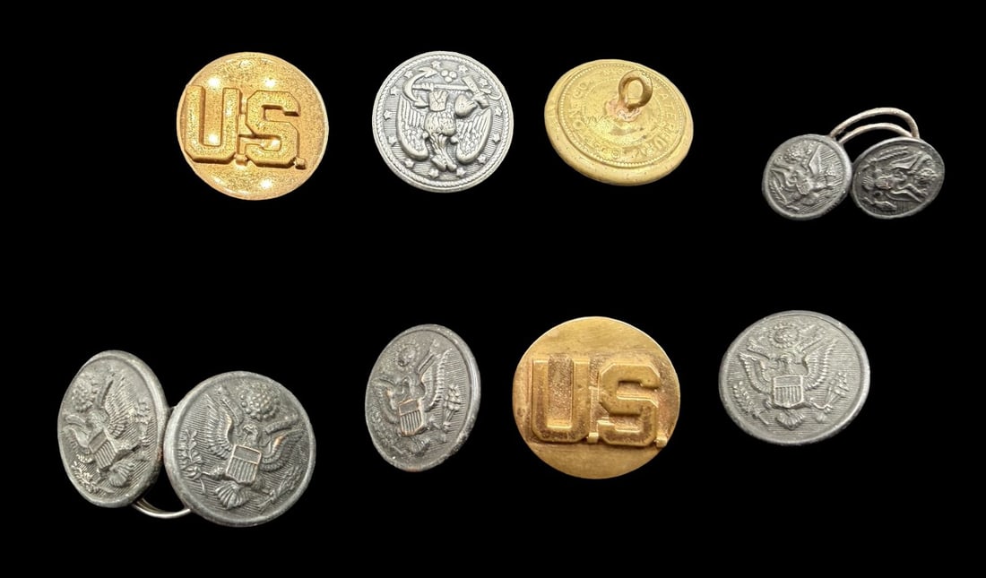 Lot of 8 Antique / Vintage Military Buttons (1 of 2)