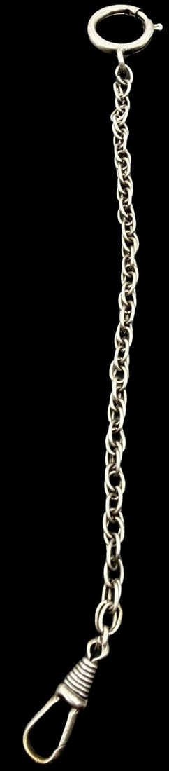 Gorgeous Vintage Gilt Sterling Silver Pocket Watch Chain: Very good vintage condition with minor patina according to age. Measures approx. 7" long and 1/4" wide and weighs ca. 6.7 grams. Tested for Sterling Silver