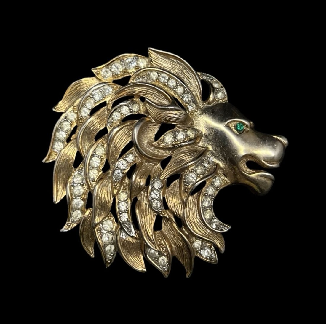 Gorgeous Ornate Vintage CRAFT Gilt Metal & Rhinestone Lion Head Costume Jewelry Brooch: Very good vintage condition with minor patina according to age. Measures approx. 2 1/2" long and 2 5/8" wide and weighs ca. 39.9 grams. Marked.