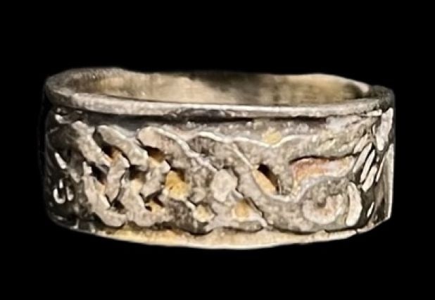 Unusual Ornate Vintage Sterling Silver Band Ring: Very good vintage condition with minor patina according to age. Weighs ca. 4.7 grams. The ring is a size 8. Marked for Sterling Silver.