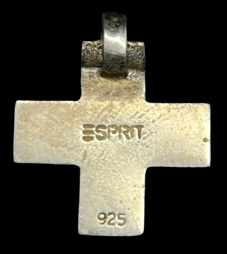 Beautiful Vintage European ESPRIT Sterling Silver Cross Designer Pendant: Very good vintage condition with minor patina according to age. Measures approx. 5/8" long and 5/8" wide and weighs ca. 2.3 grams. Marked for 925 Sterling Silver.