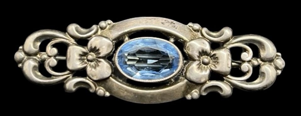 Beautiful Ornate Antique European 835 Silver & Blue Gemstone Brooch: Very good vintage condition with minor patina according to age. Measures approx. 2" long and 5/8" wide and weighs ca. 6 grams. Marked for 835 Sterling Silver.