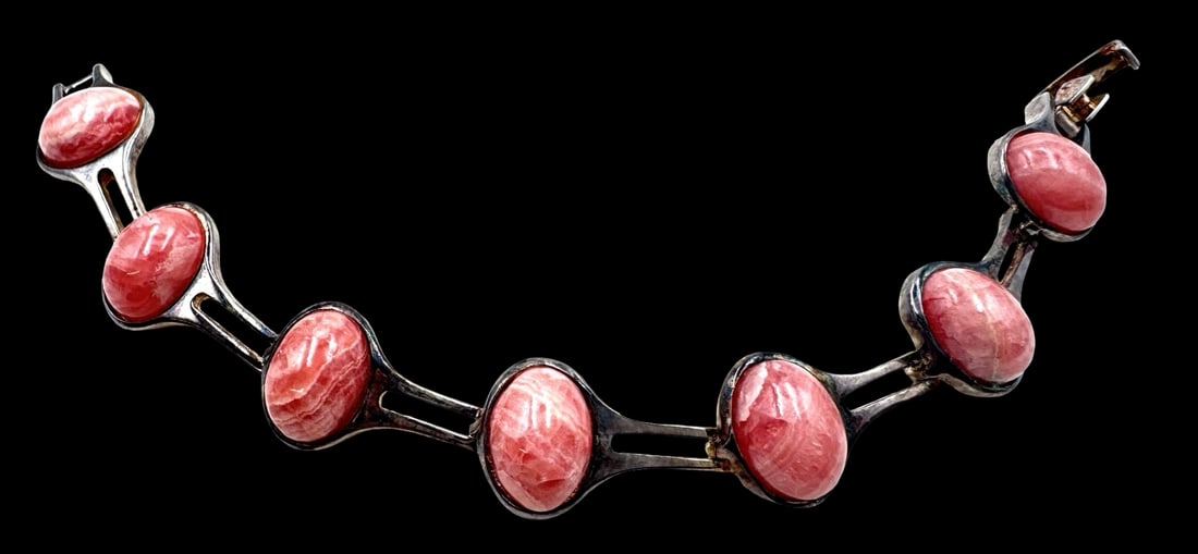 Beautiful Vintage Mid-Century Modern German European 835 Silver & Rhodochrosite Bracelet: Very good vintage condition with minor patina according to age. The bracelet measures approx. 7" long and weighs ca. 43.3 grams. Marked for 835 (83.5%) silver.