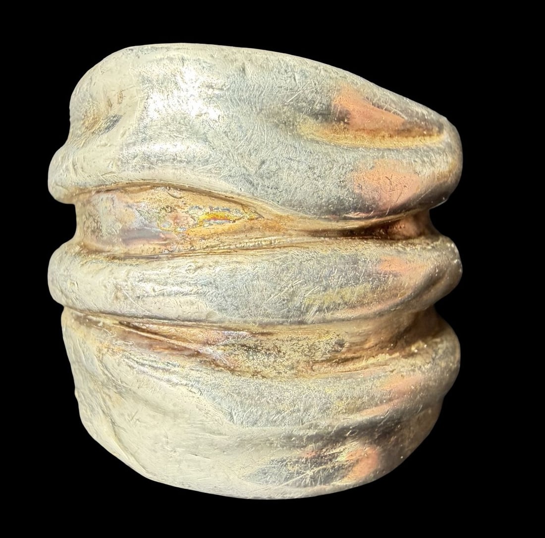 Stunning Vintage Mid-Century Modern Brustalist Sterling Silver Ring: Very good vintage condition with minor patina according to age. The ring is a size 8 1/2" and weighs ca. 6.8 grams. Marked for Sterling Silver.