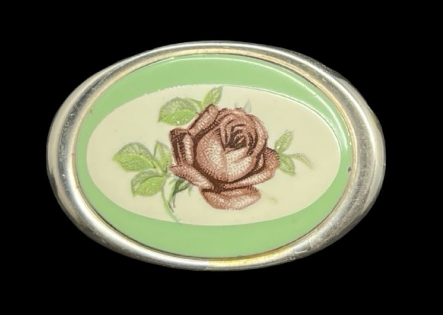 Beautiful Mid-Century German KORDES & LICHTENFELS 835 Silver & Enamel Rose Designer Brooch: Very good vintage condition with minor patina according to age. Measures approx. 1 1/8" long and 1 5/8" wide and weighs ca. 6.8 grams. Marked for 835 Silver & KL.