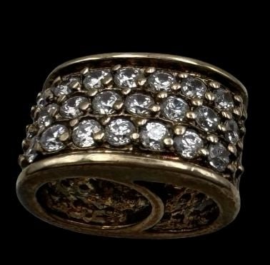 Vintage Gilt 925 Sterling Silver & Cubic Zirconia Pendant Charm: Very good vintage condition with minor patina according to age. Measures approx. 6/8" long x 3/8" wide and weighs ca. 3.9 grams. Marked for 925 Sterling Silver.