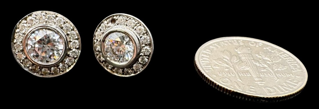Vintage Sterling Silver & Clear Gemstone Earrings: Very good vintage condition with minor patina according to age. Measures approx. 1/2" in diameter and weighs ca. 3.6 grams. Marked for Sterling Silver.