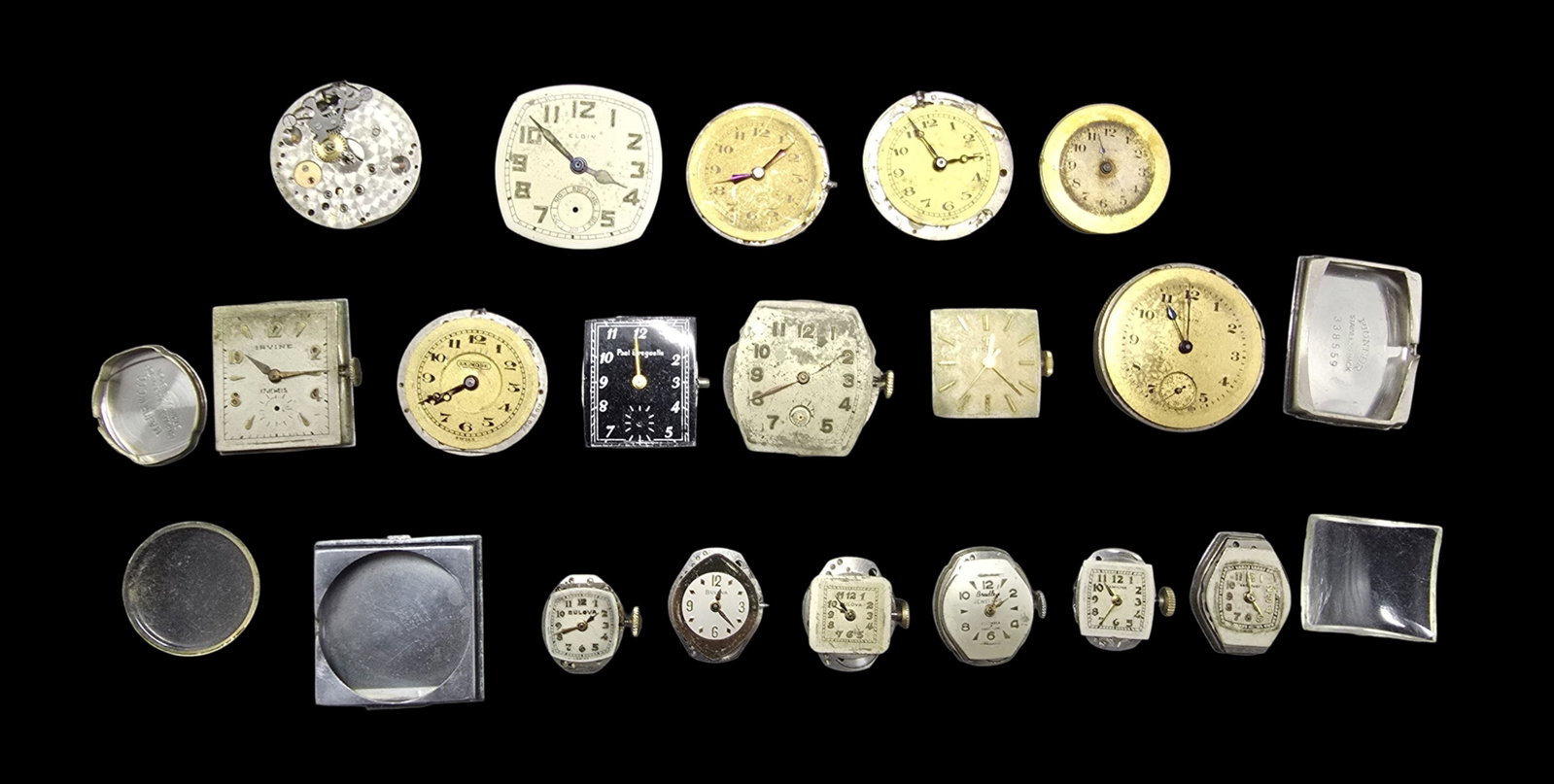Lot of Watch Movements & Watch Parts: Very good vintage condition with minor patina according to age. Weighs ca. 130 grams.