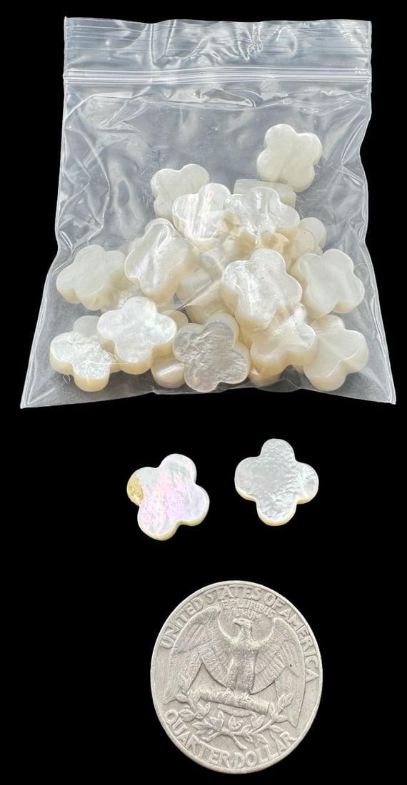 Jewelry Making Lot: Mother of Pearl Clover Leaves: Very good condition with minor patina according to age. For measurement reference please see coin in the picture.