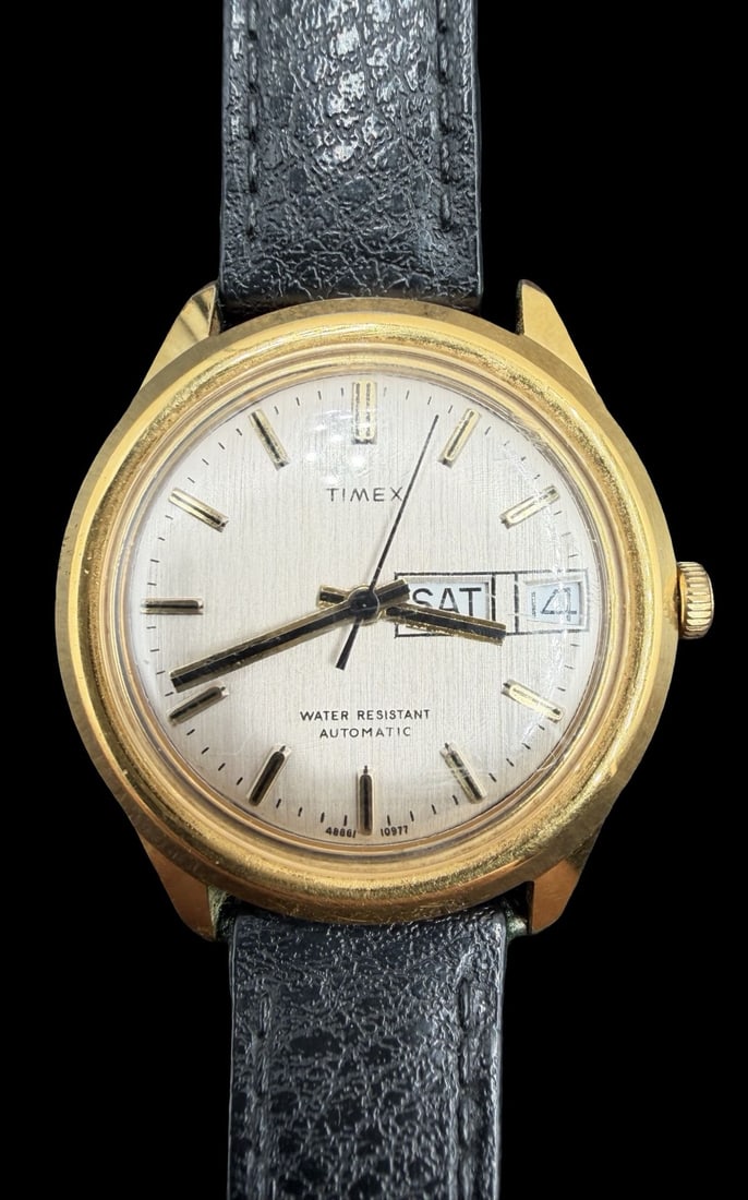 Amazing Vintage TIMEX Stainless Steel & White Dial Automatic Watch (1 of 4)