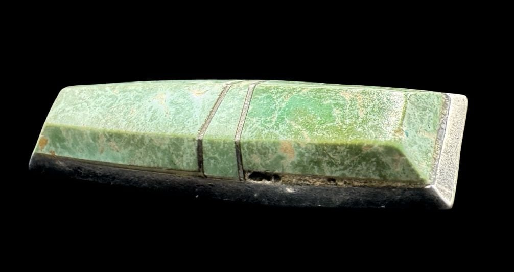 Beautiful Vintage Sterling Silver & Green Gemstone Pin Brooch: Very good vintage condition with minor patina according to age. Measures approx. 2" long and 1/2" wide and weighs ca. 14.8 grams. Marked for Sterling Silver.
