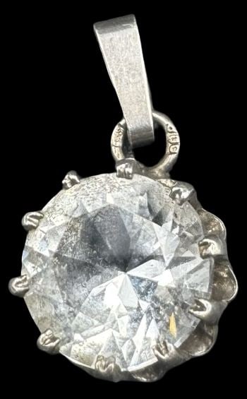 Beautiful Vintage European 800 Silver & Clear Gemstone Pendant: Very good vintage condition with minor patina according to age. Measures approx. 1" long x 1/2" wide and weighs ca. 2.1 grams. Marked for 800 Silver.