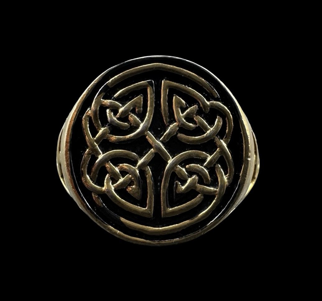 Gorgeous Ornate Vintage Gilt Sterling Silver Celtic Style Ring: Very good vintage condition with minor patina according to age. Measures approx. 1/2 long and 1/2" wide and weighs ca. 4.7 grams. The ring is a size 5. Marked for Sterling Silver.