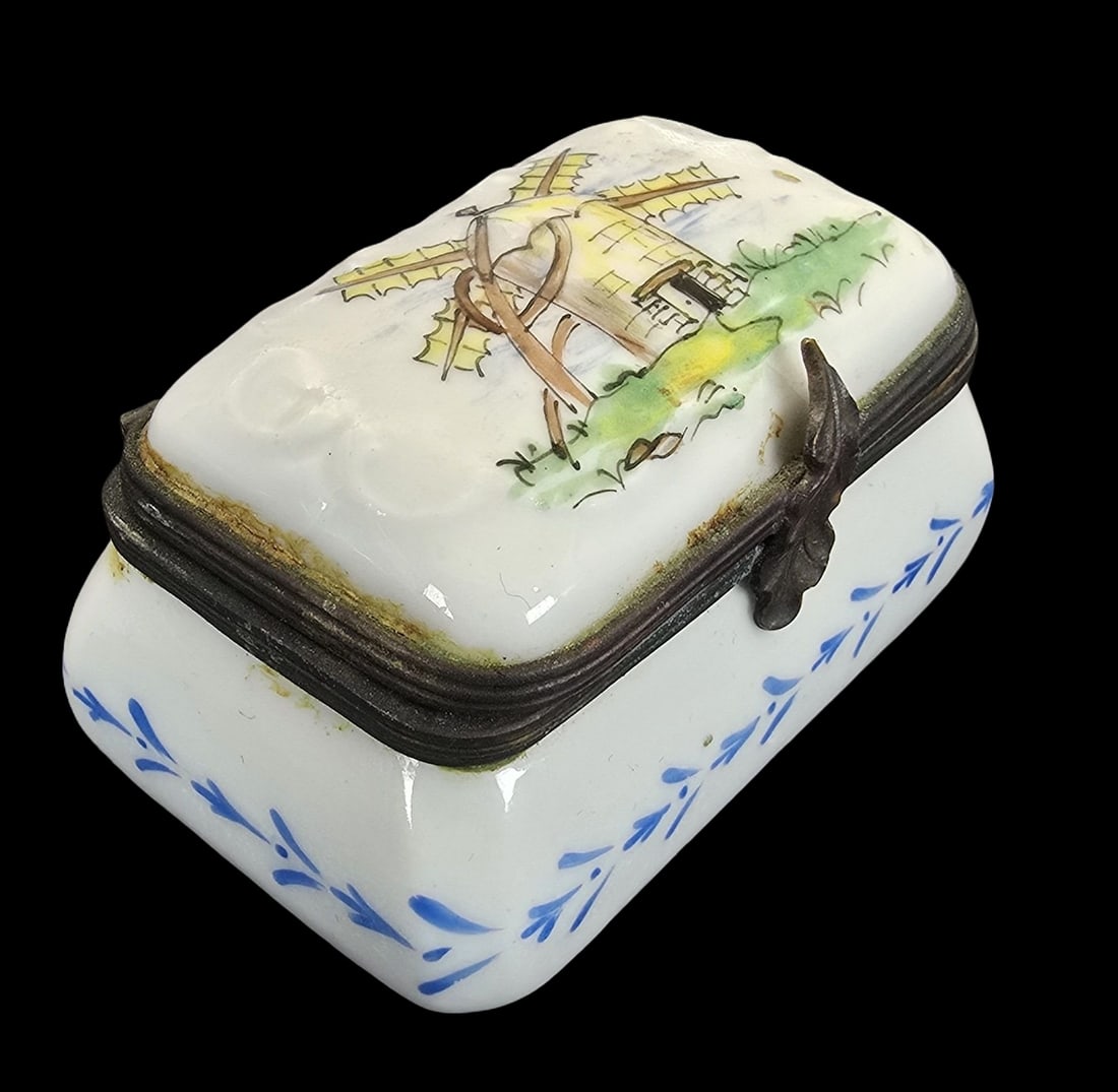 Antique European Handpainted & Signed Porcelain Trinket Box w/ Windmill Motive: Very good antique condition. No chips, cracks or repairs. Measures 1" high and 2" wide and weighs ca. 67 grams