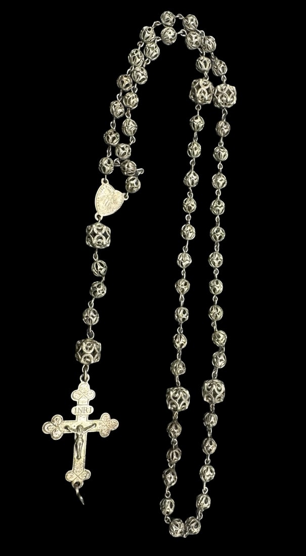 Ornate Antique European 800 Silver Rosary w/ Cross: Very good vintage condition with minor patina according to age. Measures approx. 15 1/4 " long x 1" wide and weighs ca. 25.6 grams. Tested for 800 Silver.