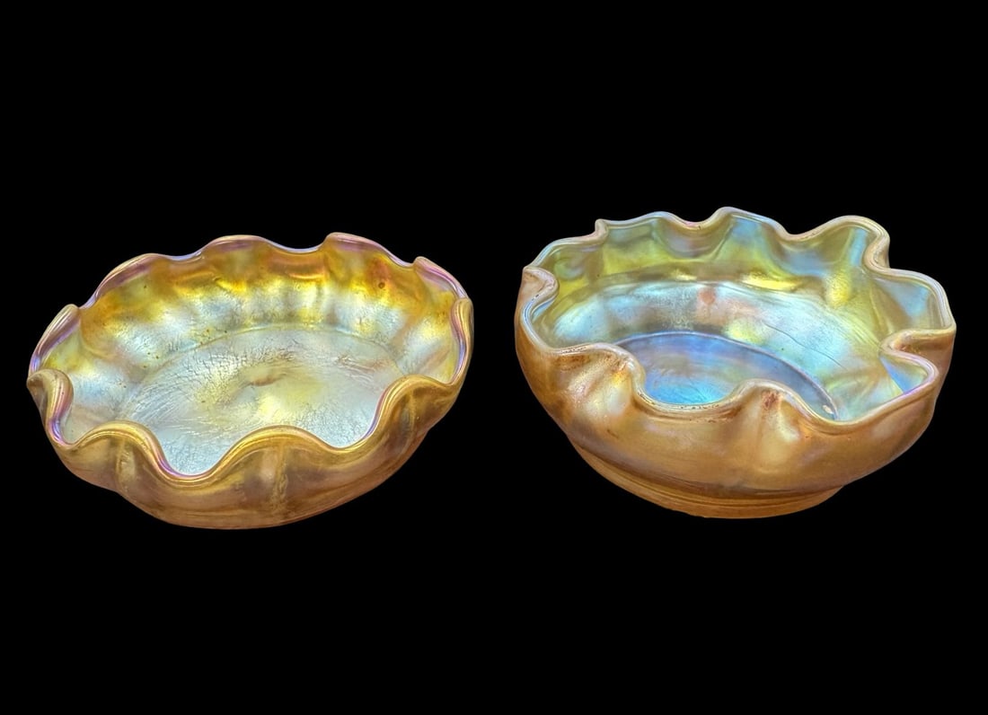 Pair of Antique TIFFANY Favrile Iridescent Art Glass Salt Cellars w/ Ruffled Edges: Very good vintage condition. no chips, cracks, or repairs. The big one Measures approx. 3/4" high and 2 3/4" diameter. Marked on the Bottom.