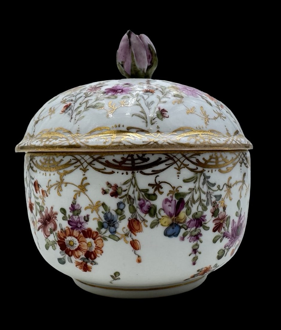 Antique Early 19th Century MEISSEN Germany Porcelain Sugar Bowl w/ Floral Finial: Very good antique condition; no chips, cracks, or repairs. Measures approx. 3" long, 3" wide, 3.5" high. Crafted from Ceramic. Marked on the bottom.