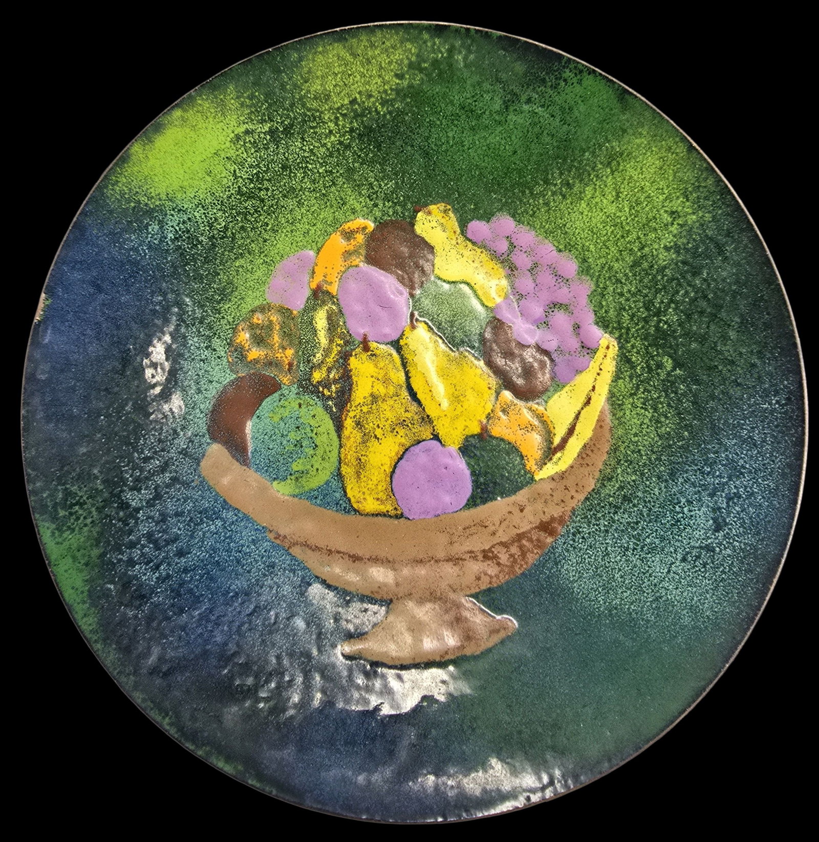 Vintage 1940s Enamel on Copper Plate w/ Fruit Bowl Design: Very good antique condition with minor patina according to age. Measures approx. 8" in diameter.