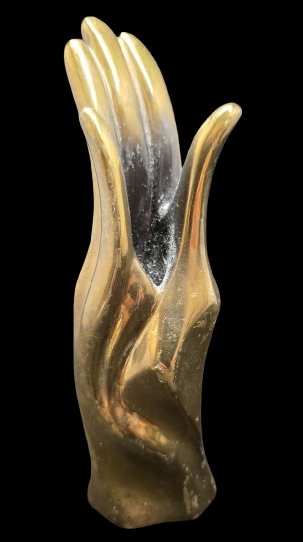 Vintage BOB BENNETT Signed & Dated Bronze Hand Vase: This unique and rare bud vase is in the form of a hand and is approximately 6.25? high and 2.25? in diameter. It weighs about 2 pounds and is in excellent condition with a clear signature as shown in 