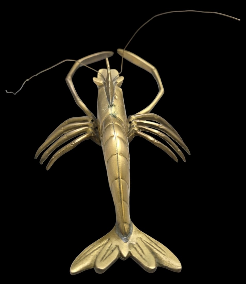 Unusual Vintage Brass Lobster Sculpture: Very good vintage condition with minor patina according to age. Measures approx. X" long.