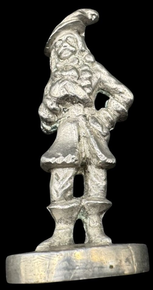Antique European Aristocratic Silvertone Metal Wax Stamp Seal: Very good vintage condition with minor patina according to age. Measures approx. 1 7/8" high x 7/8" wide and weighs ca. 32.1 grams.