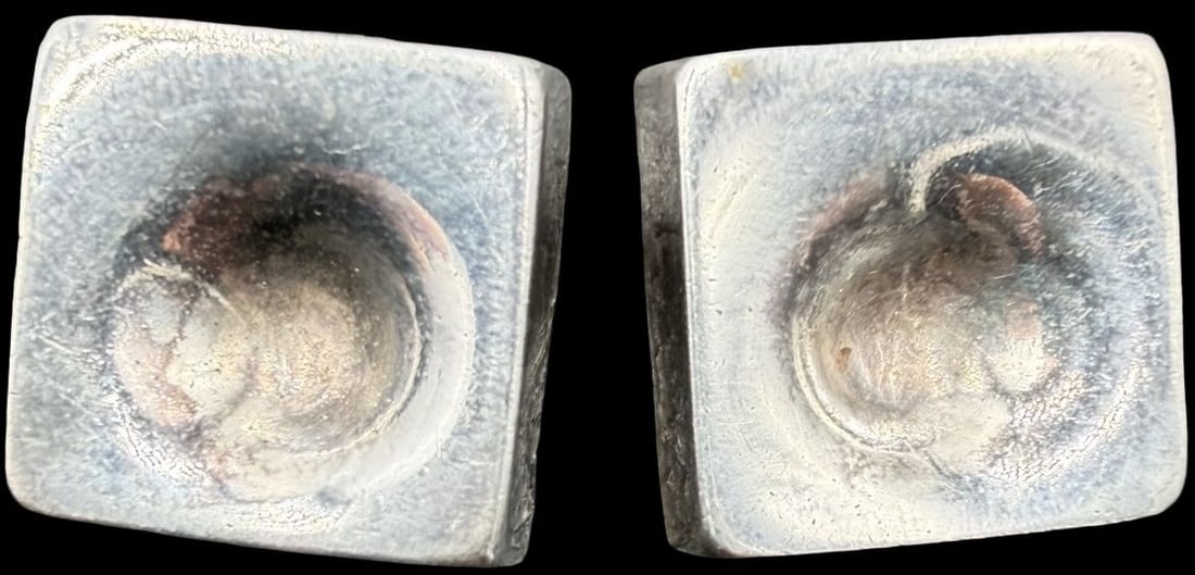 Gorgeous Pair of Vintage Mid-Century Modern Finnish Sterling Silver Designer Earrings: Very good vintagee condition with minor patina according to age. Each measures approx. 3/4" long x 3/4" wide and they jointly weigh ca. 15.3 grams. Marked for Sterling Silver.