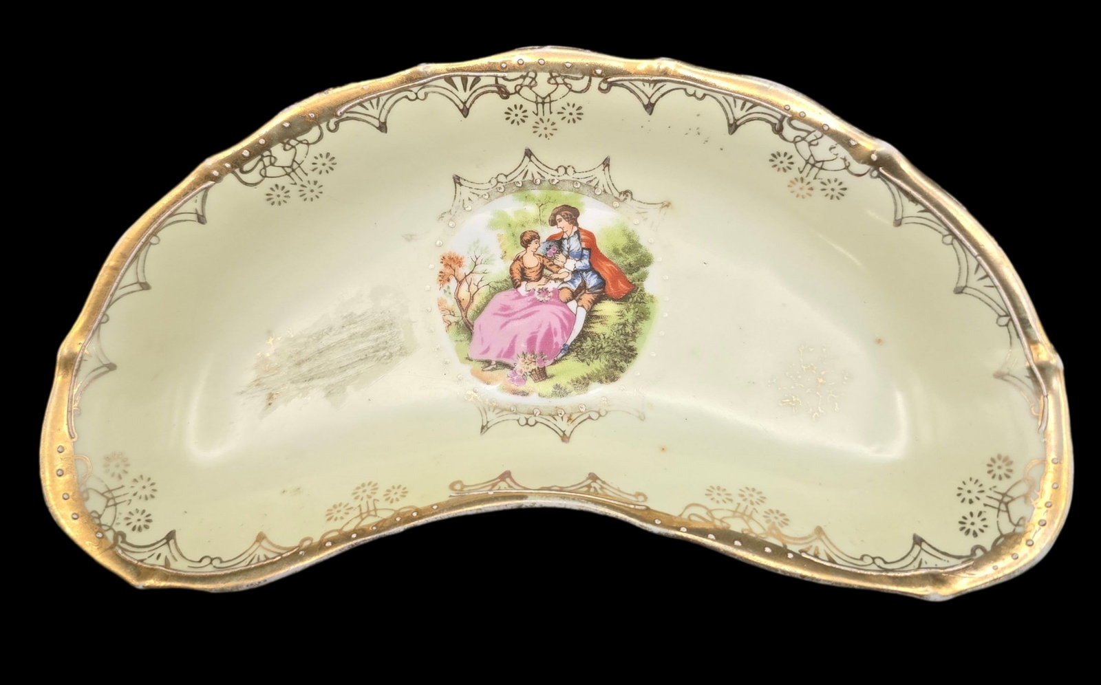 Vintage ROYAL VIENNA Porcelain Dish w/ Romantic Scene and Gold Accents: Very good vintage condition with minor wear according to age, please see pictures. No cracks or repairs. Measures approx. 1" high x 7 1/2" wide. Marked.