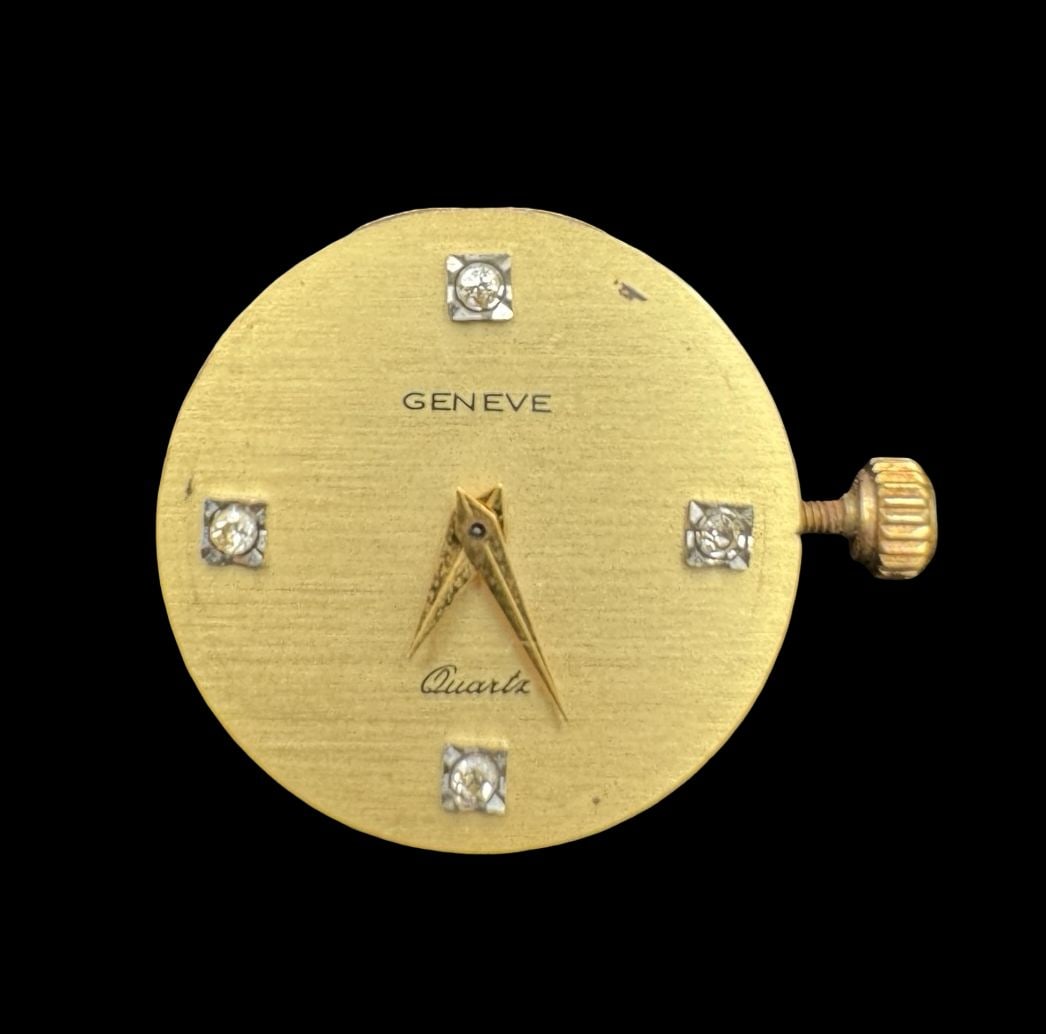 Vintage Swiss GENEVE Quartz Watch Movement w/ 4 Small Diamonds: Very good vintage condition with minor patina according to age. Measures approx. 1/2" in case diameter and weighs ca. 3.2 grams. Untested.