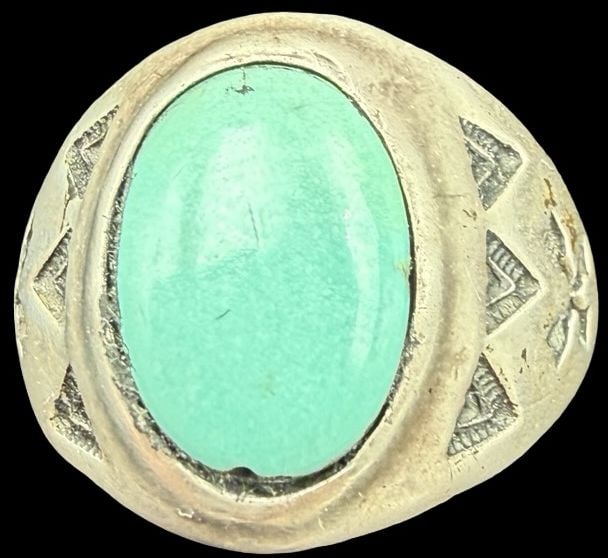 Beautiful Ornate Vintage Sterling Silver w/ Green Gemstone Ring: Good vintage condition w/ patina and wear according to age and use, see pictures. Measures approx. 1/2" long and 1/4" wide and weighs ca. 7.8 grams. The ring is a size 9 3/4. Marked Sterling Silver