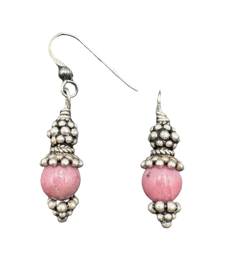 Beautiful Vintage Sterling Silver Earrings w/ Pink Rhodonite Beads: Good vintage condition w/ patina and wear according to age and use, see pictures. Missing one hook. Measures approx. 1.5" long, 1/2" wide. Weighs approx. 7.13 grams. Tested for Sterling Silver.