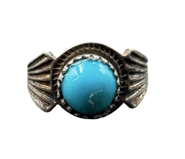Beautiful Vintage Mid-Century Native American Navajo PACIFIC JEWELRY CO. Sterling Silver & Turquoise: Good vintage condition w/ patina and wear according to age and use, see pictures. Measures approx. 1/2" long, 1/2" wide. Weighs approx. 1.26 grams. The ring is a size is 1. Marked for Sterling Silver.
