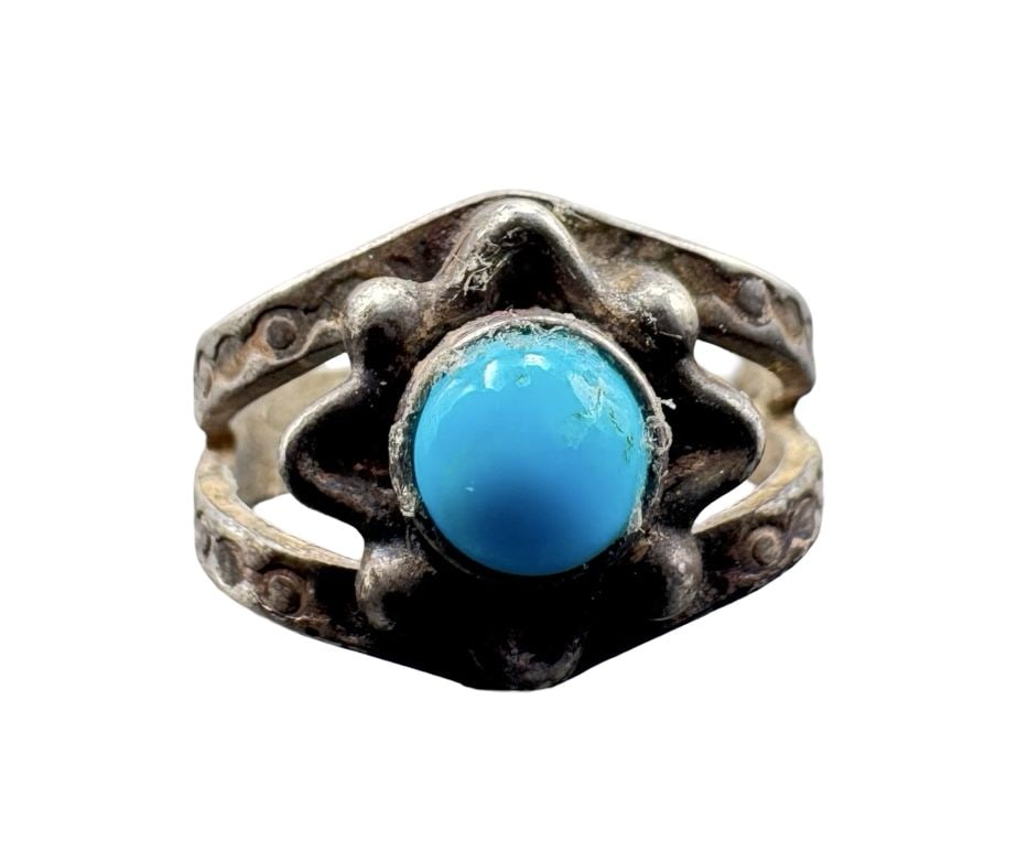 Beautiful Vintage Mid-Century Native American Sterling Silver & Turquoise Ring: Good vintage condition w/ patina and wear according to age and use, see pictures. Measures approx. 1/2" long, 1/2" wide. Weighs approx. 2.26 grams. The ring is a size is 1. Marked for Sterling Silver.