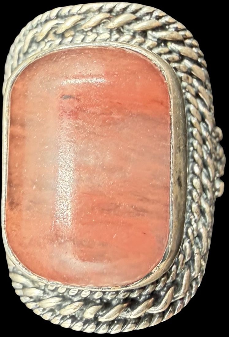 Gorgeous Ornate Vintage Sterling Silver & Pink Gemstone Ring: Good vintage condition w/ patina and wear according to age and use, see pictures. Measures approx. 3/4" long and 1/2" wide and weighs ca. 17 grams. The Ring is Size 10 1/2. Marked Sterling Silver.