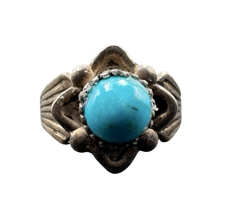 Beautiful Vintage Mid-Century Native American Navajo PACIFIC JEWELRY CO. Sterling Silver & Turquoise: Good vintage condition w/ patina and wear according to age and use, see pictures. Measures approx. 1/2" long, 1/2" wide. Weighs approx. 2.06 grams. The ring is a size is 0.5. Marked for Sterling Silve