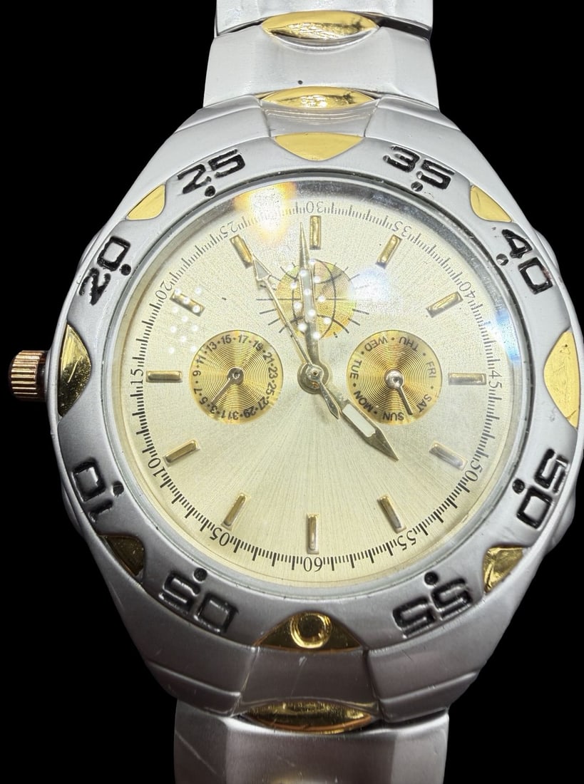 Gorgeous Vintage Stainless Steel Gold-Tone Watch (1 of 3)