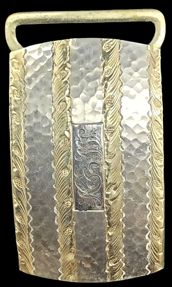 Amazing Ornate Vintage Sterling Silver Two-Tone Belt Buckle: Good vintage condition w/ patina and wear according to age and use, see pictures. Measure approx. 2" high , 1" wide. Weighs ca. 15 grams. Tested Sterling Silver.
